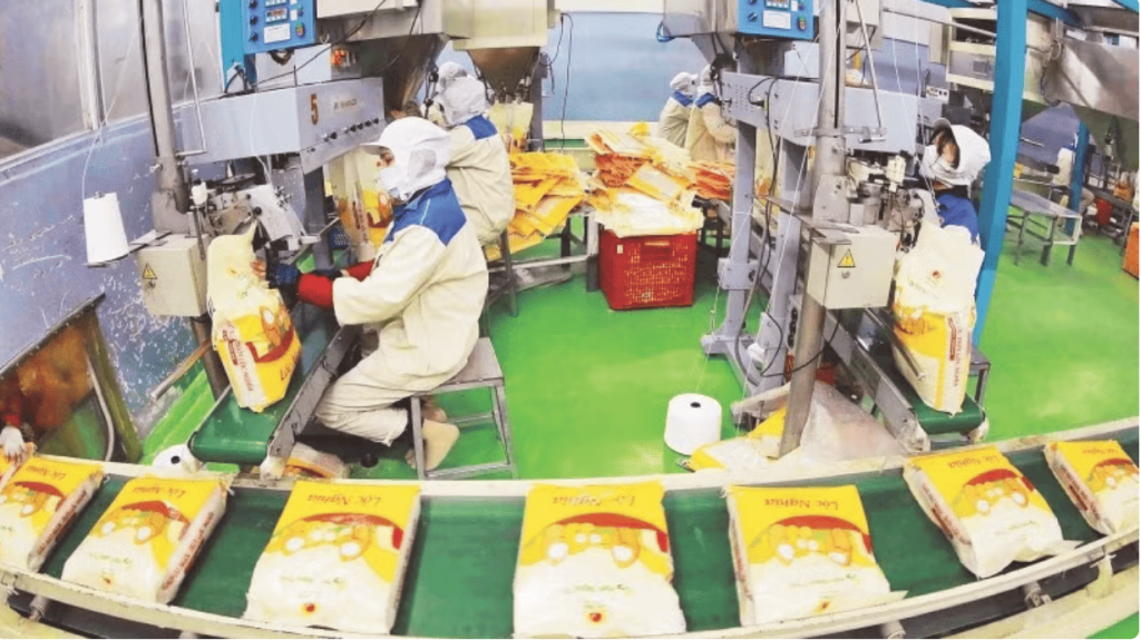 Tìm thị trường xuất khẩu gạo trước bối cảnh mới