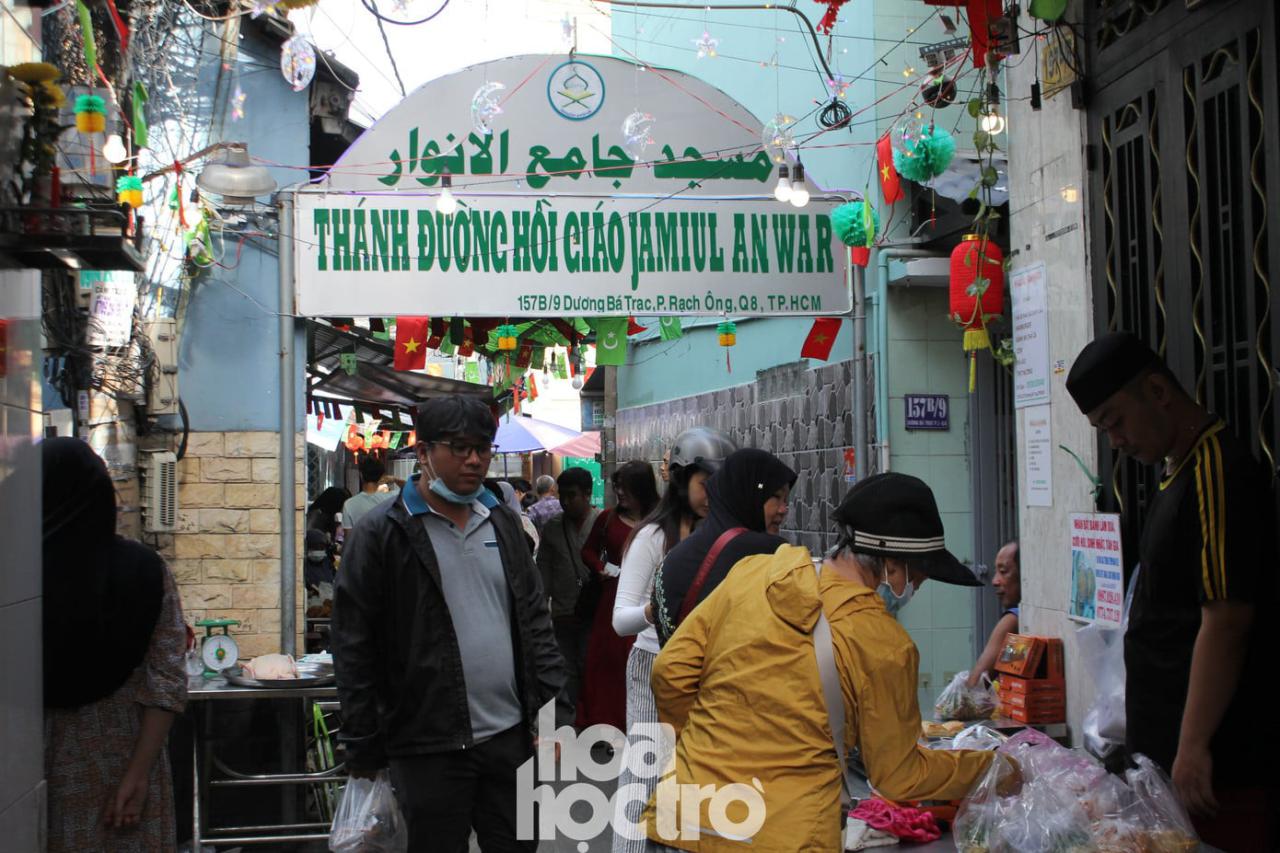 Cham Ramadan Food Fair in Ho Chi Minh City